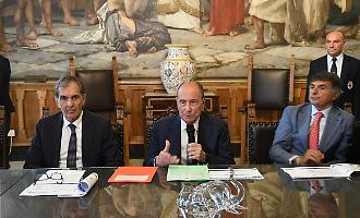 Schifani a Catania, Regionali 2027? &laquo;Sono in ottima forma&raquo;. E d&agrave; il via ai lavori per la zona industriale