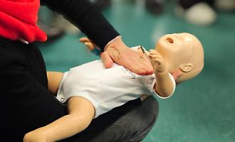 Soffocamento pediatrico, la grande campagna di prevenzione di Asp: coinvolte 60 scuole catanesi