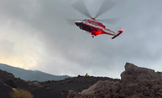 Il turista statunitense folgorato da un fulmine nella Valle del Bove: il viaggio da solo e il cellulare bruciato