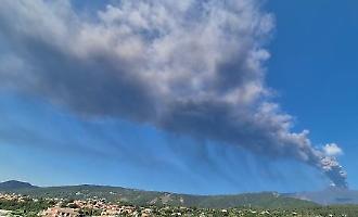 Etna, debole emissione di cenere: verso la fine delle attivit&agrave;? In 10 giorni emessi fino a 7,6 milioni di metri cubi di lava