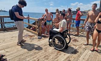 San Giovanni Li Cuti, presto ritorner&agrave; la &ldquo;sedia&rdquo; per la discesa a mare per i disabili