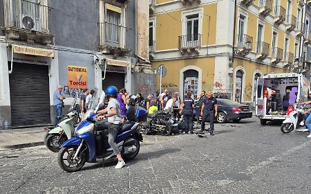 Scontro tra auto e moto a Catania: coinvolto un uomo in carrozzina