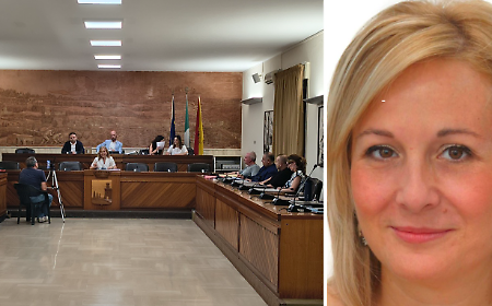 Sfiduciata la sindaca di Aci Catena Margherita Ferro: Comune sar&agrave; retto da un commissario