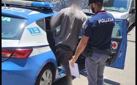 Follia al pronto soccorso a Catania: soccorso per un malore, si sveglia e picchia un poliziotto