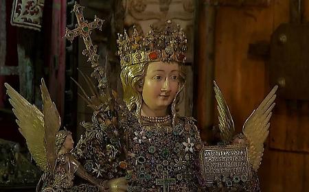 Giovane aggredito a Barcellona si risveglia dal coma: il dono dell'immaginetta di Sant'Agata arrivata da Catania