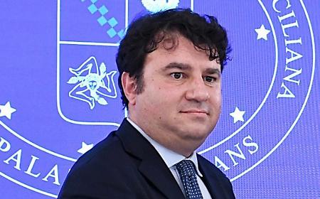 In Sicilia arrivano i &ldquo;Solidali&rdquo;. Emiliano Abramo: &laquo;Politica dei temi concreti&raquo;