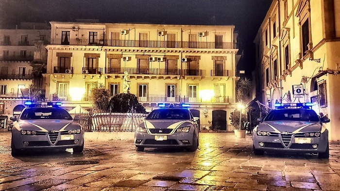 Zone rosse e scorciatoie: a Palermo ora baster&agrave; non uscire di casa