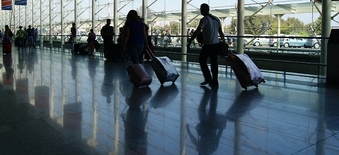 Esodo giovani in Italia e all'estero: la Sicilia è la seconda regione con più "fughe"