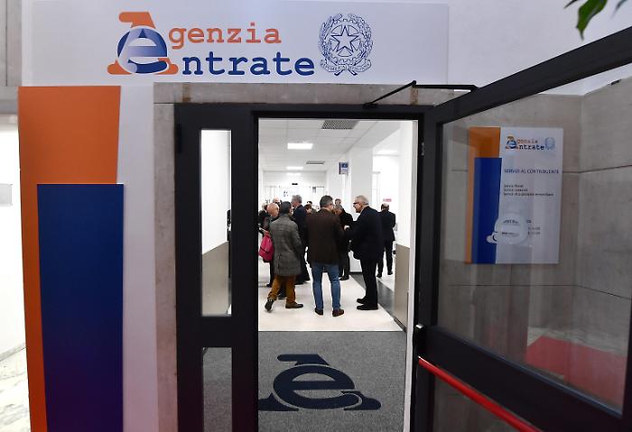 Inaugurazione nuovi locali Agenzia delle Entrate di Genova