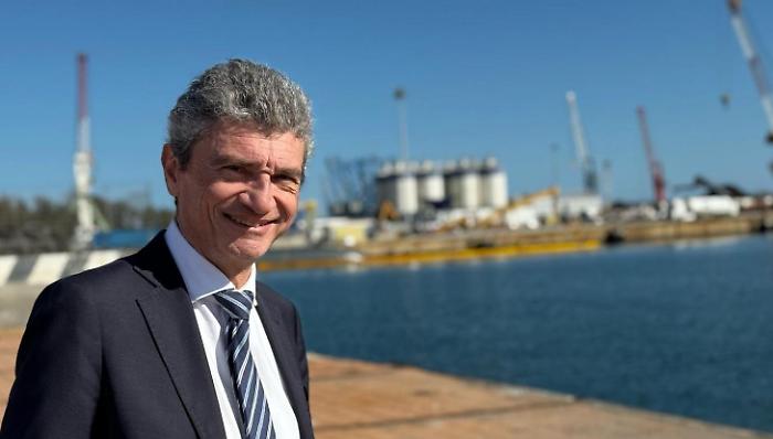 Il presidente dell&rsquo;Autorit&agrave; di sistema portuale del mare di Sicilia orientale, Francesco Di Sarcina