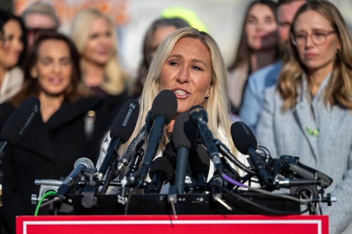 Marjorie Taylor Greene, la pasionaria MAGA rompe con Trump sugli Epstein  File e lascia il Congresso
