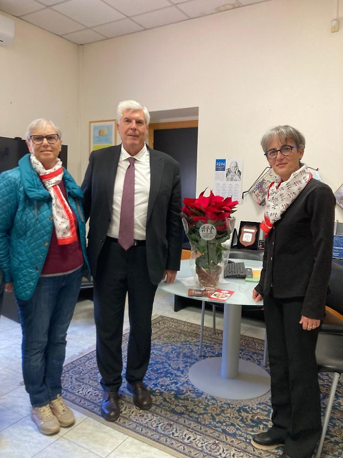 Fioriscono le stelle di Natale Ail in provincia di Ragusa