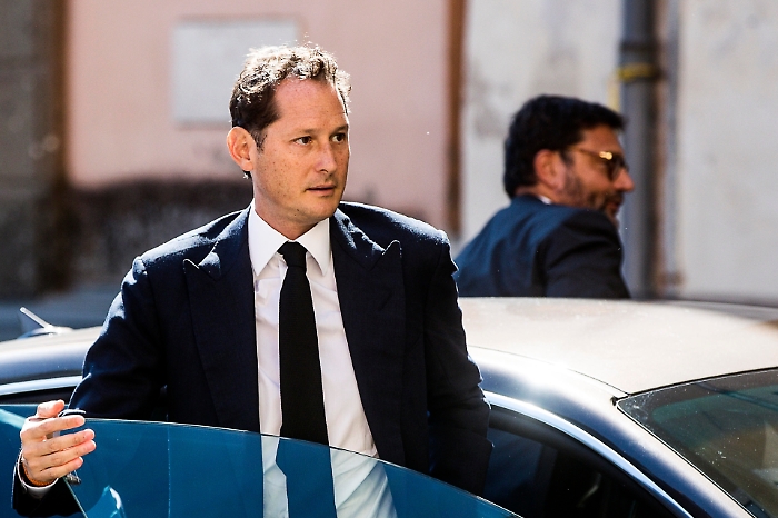 Del Vecchio stringe sul gruppo Gedi: sul piatto &ldquo;la Repubblica&rdquo; e le testate radiofoniche