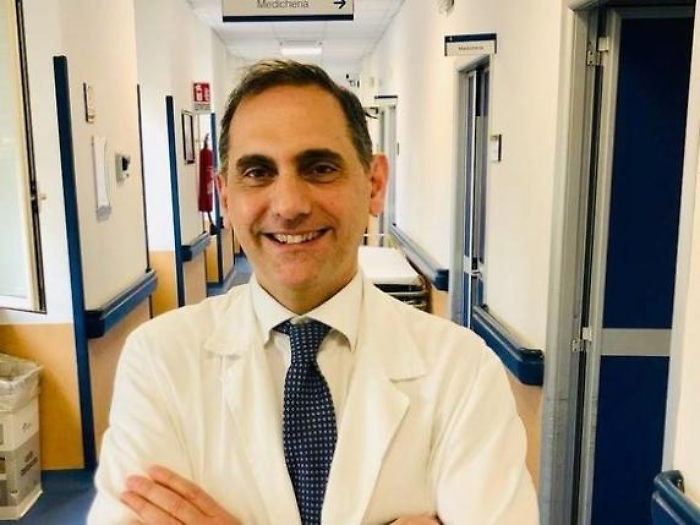 Il business dei dializzati: primario intasca mazzetta in diretta e finisce in manette