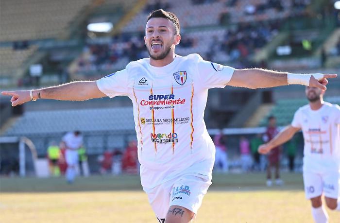 Rotulo  fra i migliori della Nissa a Milazzo