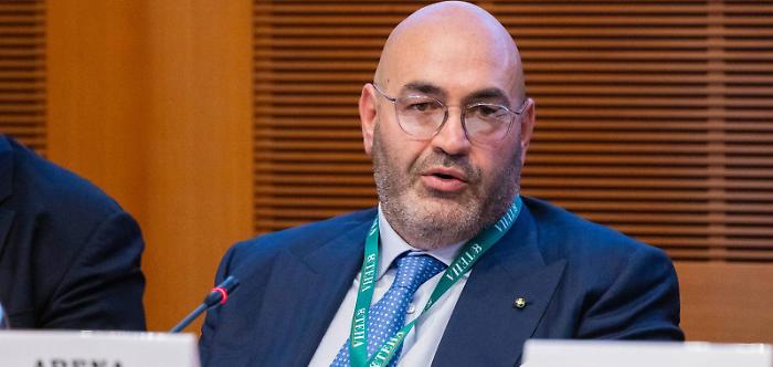 L&rsquo;appello di Linguanti agli Arena: &ldquo;Sostenere il Siracusa &egrave; un investimento di territorio&rdquo;