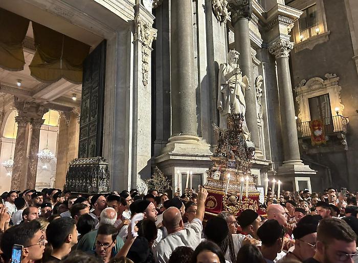 Festa di Sant'Agata ecco il piano sicurezza. Smentita la "fake news" dell'accesso a pagamento in Cattedrale 