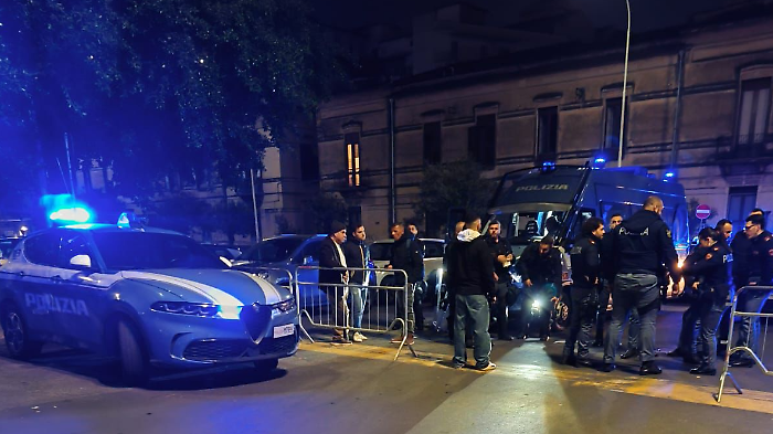 Al carcere Piazza Lanza scoppia di nuovo la rivolta: due agenti feriti