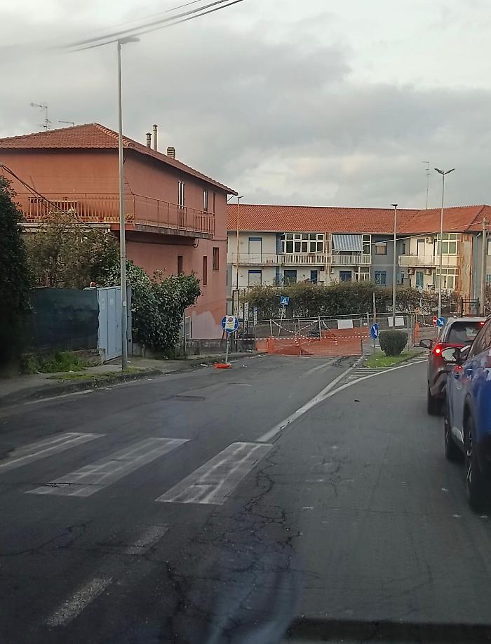 Via San Paolo interrotta