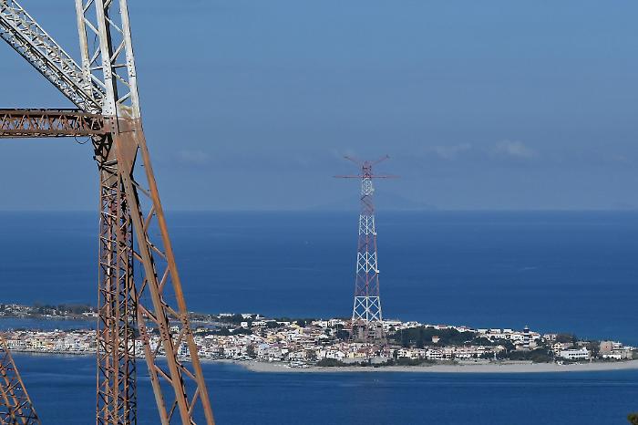 Ponte sullo Stretto, il &ldquo;decreto ponte&rdquo; entra in Aula: la settimana decisiva che pu&ograve; riaccendere (o spegnere) il sogno dell&rsquo;attraversamento