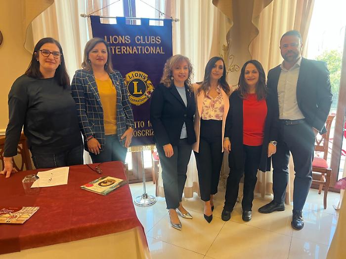 Il gatto Figaro incanta Zafferana Etnea: colazioni letterarie per piccoli sognatori