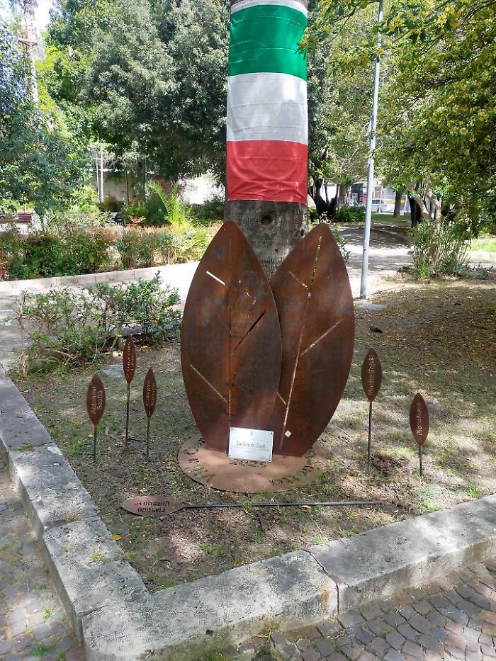 Restituita la targa del giudice beato Rosario Livatino