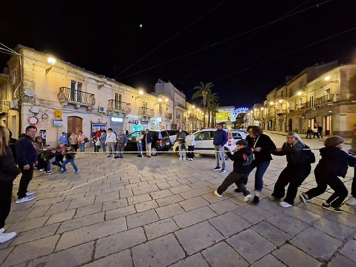 Maria Santissima delle Grazie a Chiaramonte, in campo anche le mamme con i giochi in piazza