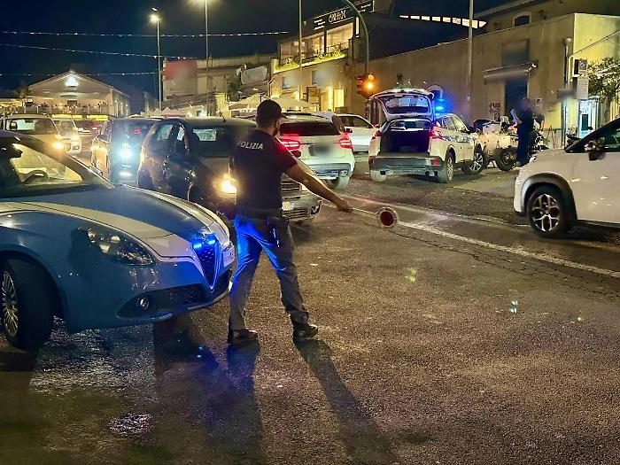 Movida sotto controllo a Catania:  387 persone identificate, infrazioni contestate e parcheggiatori abusivi denunciati