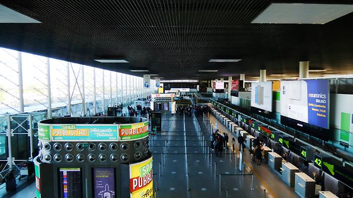 Aeroporto di Catania, in 14 vogliono comprare la Sac: la corsa per lo scalo &egrave; aperta