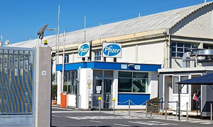 L'annuncio di un tavolo per Pfizer,  Schifani: &laquo;Urso lo convocher&agrave; entra luglio&raquo;