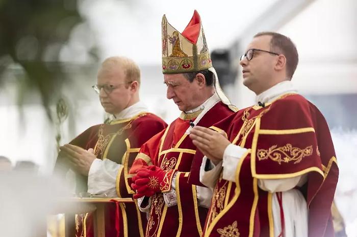 Il Vaticano apre le porte ai lefebvriani: ecco il vademecum per tornare in piena comunione