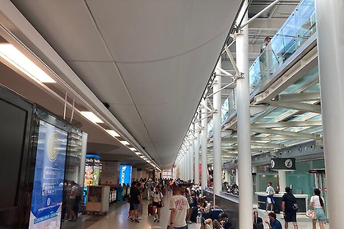Aeroporto di Catania di nuovo a mezzo servizio: disposta la chiusura parziale