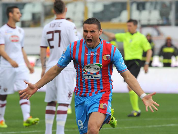 Gonzalo Bergessio attaccante del Catania negli anni della Serie A