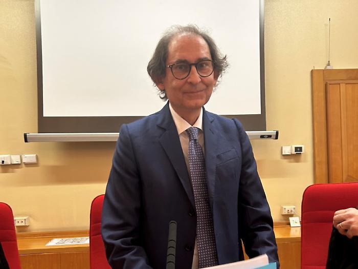  Catania, il "primo giorno" di lavoro di Porracciolo: &laquo;La mia porta sempre aperta&raquo;