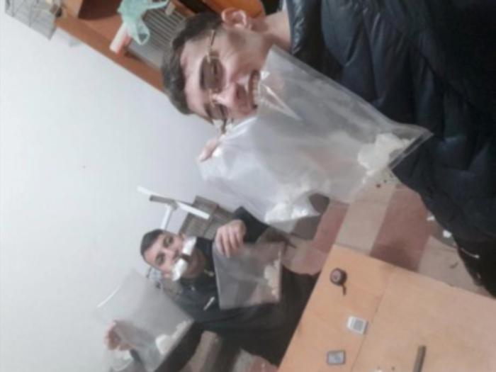 Da Niscemi a Catania: i legami con i Cappello per le forniture di droga e quel selfie con le bustine di cocaina in bocca