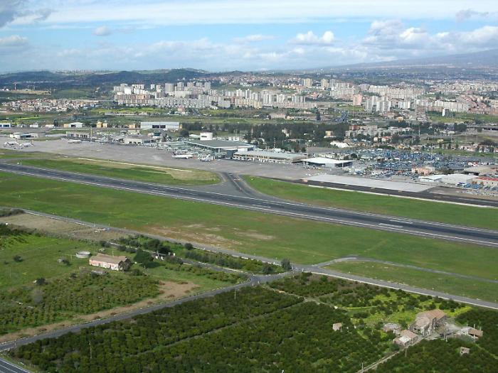 Aeroporti di Catania e Comiso: nell&rsquo;ultimo bilancio &ldquo;pubblico&rdquo; si vede il grande affare per i privati