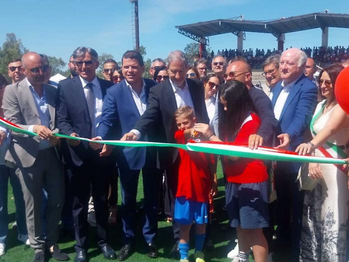 Inaugurato lo stadio di via Francaviglia: &laquo;Una casa per i giovani&raquo;
