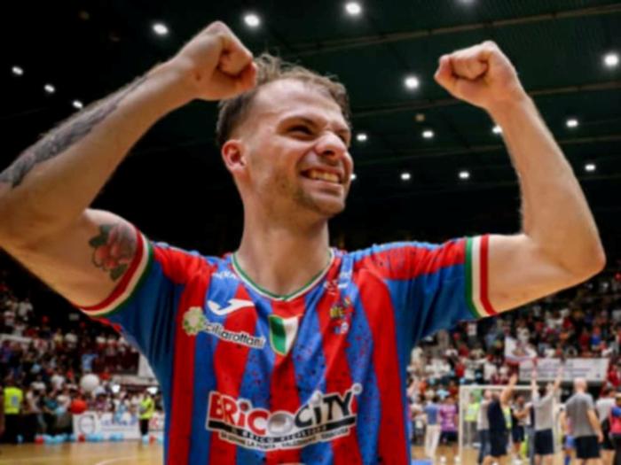Calcio a 5, Pulvirenti resta cos&igrave; la Meta blinda il suo bomber per il quinto anno
