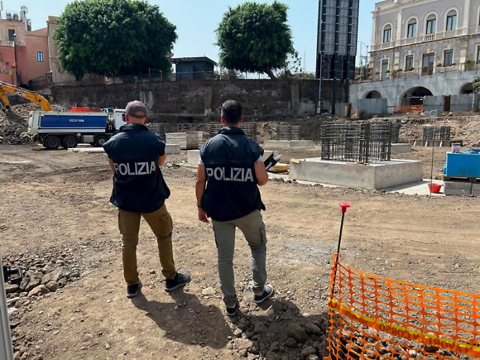 I lavori per realizzare un supermercato Lidl: gip convalida il sequestro